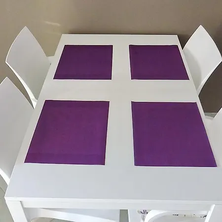 Albizia 블로톤퓌레드