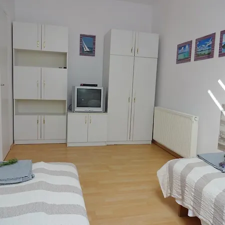 Apartman Albízia
