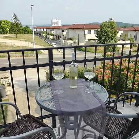 Albizia Apartament *